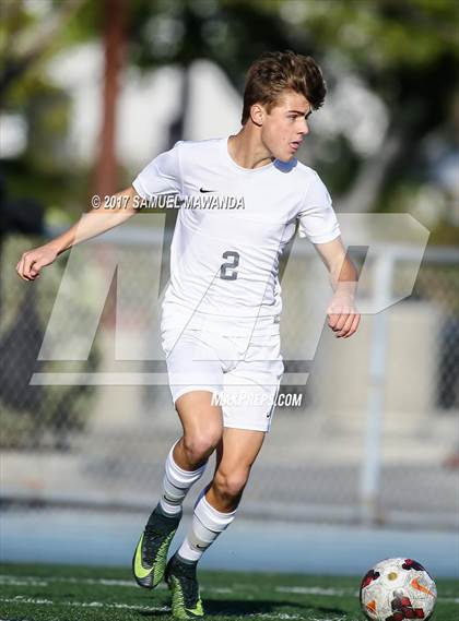 Thumbnail 3 in Chaminade vs  Loyola photogallery.