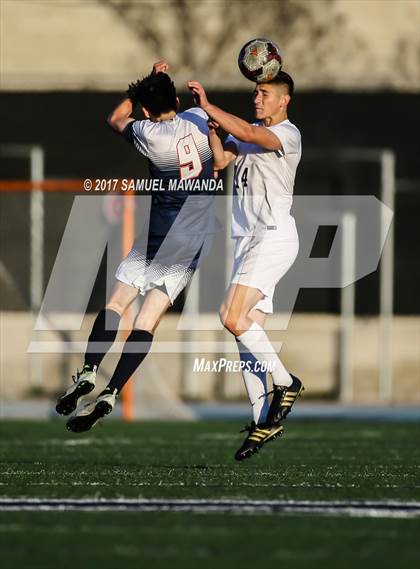 Thumbnail 1 in Chaminade vs  Loyola photogallery.