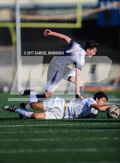 Thumbnail 1 in Chaminade vs  Loyola photogallery.