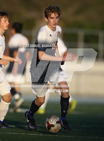 Thumbnail 2 in Chaminade vs  Loyola photogallery.