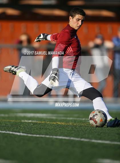 Thumbnail 3 in Chaminade vs  Loyola photogallery.
