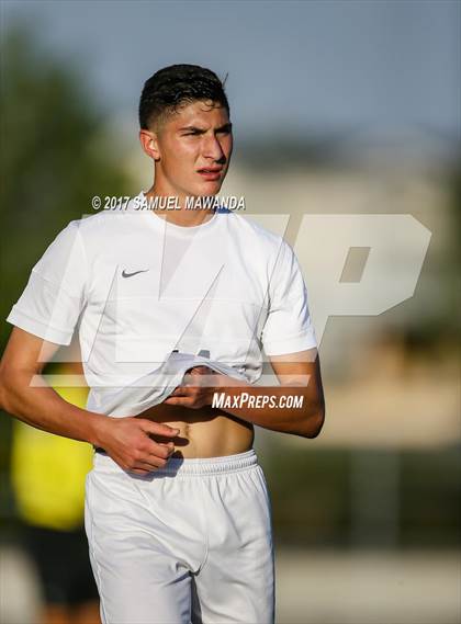 Thumbnail 2 in Chaminade vs  Loyola photogallery.