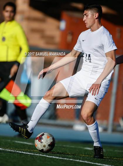Thumbnail 1 in Chaminade vs  Loyola photogallery.