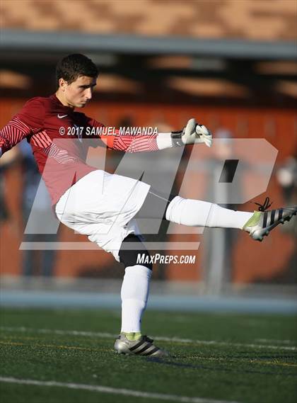 Thumbnail 3 in Chaminade vs  Loyola photogallery.