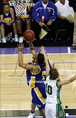 Thumbnail 1 in Bishop Amat vs. St. Mary's-Stockton (State D3 Final)#2 photogallery.