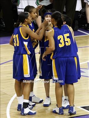 Thumbnail 2 in Bishop Amat vs. St. Mary's-Stockton (State D3 Final)#2 photogallery.