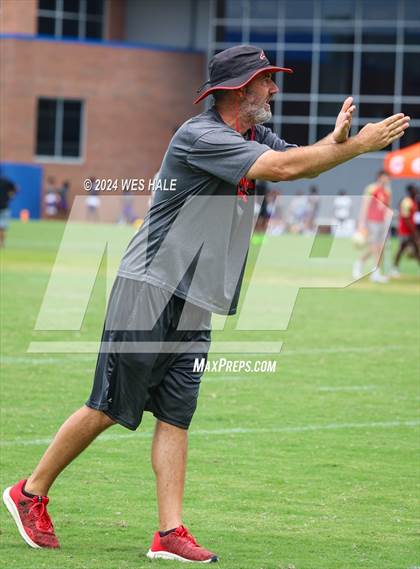Thumbnail 3 in South Gibson vs Center Hill (U of Memphis 7v7) photogallery.