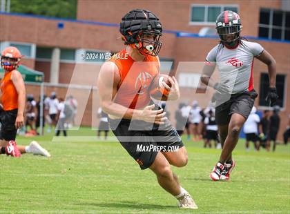 Thumbnail 3 in South Gibson vs Center Hill (U of Memphis 7v7) photogallery.