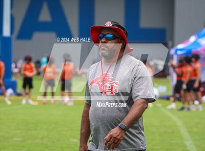Thumbnail 3 in South Gibson vs Center Hill (U of Memphis 7v7) photogallery.