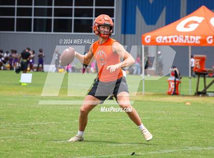 Thumbnail 1 in South Gibson vs Center Hill (U of Memphis 7v7) photogallery.