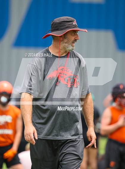 Thumbnail 3 in South Gibson vs Center Hill (U of Memphis 7v7) photogallery.