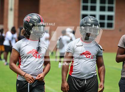 Thumbnail 3 in South Gibson vs Center Hill (U of Memphis 7v7) photogallery.