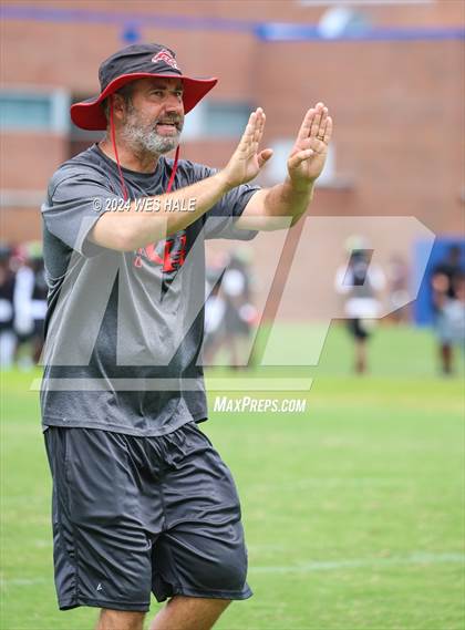 Thumbnail 2 in South Gibson vs Center Hill (U of Memphis 7v7) photogallery.
