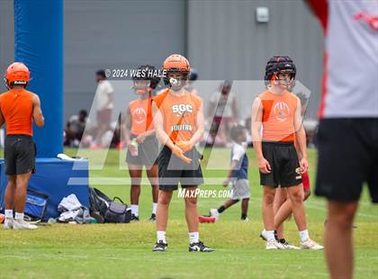 Thumbnail 2 in South Gibson vs Center Hill (U of Memphis 7v7) photogallery.