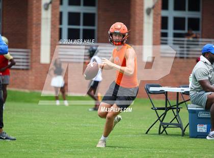 Thumbnail 2 in South Gibson vs Center Hill (U of Memphis 7v7) photogallery.