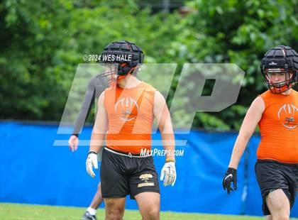 Thumbnail 3 in South Gibson vs Center Hill (U of Memphis 7v7) photogallery.
