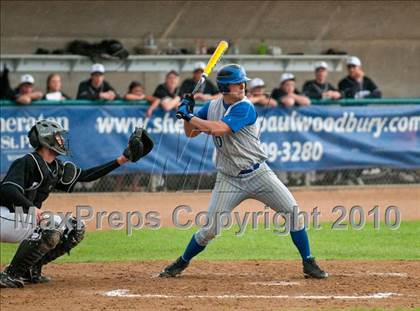 Thumbnail 2 in Roseville vs. Tartan (Section 4AAA Playoffs) photogallery.