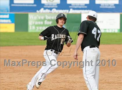 Thumbnail 1 in Roseville vs. Tartan (Section 4AAA Playoffs) photogallery.