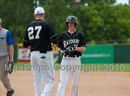 Thumbnail 3 in Roseville vs. Tartan (Section 4AAA Playoffs) photogallery.