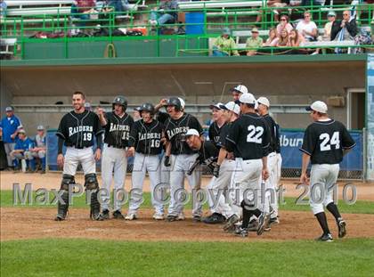 Thumbnail 1 in Roseville vs. Tartan (Section 4AAA Playoffs) photogallery.