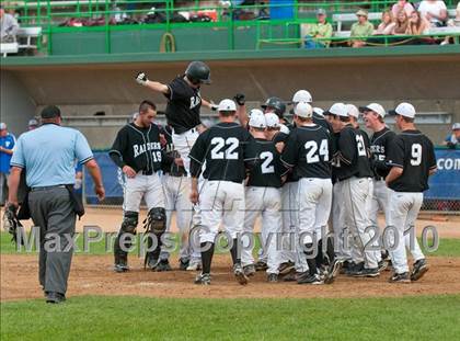Thumbnail 3 in Roseville vs. Tartan (Section 4AAA Playoffs) photogallery.