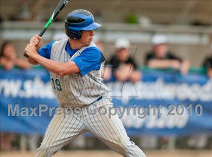 Thumbnail 2 in Roseville vs. Tartan (Section 4AAA Playoffs) photogallery.