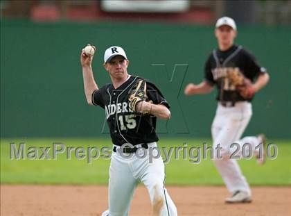 Thumbnail 2 in Roseville vs. Tartan (Section 4AAA Playoffs) photogallery.