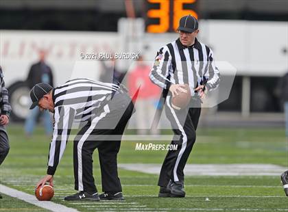 Thumbnail 3 in Southern Columbia Area vs Serra Catholic (PIAA  2A Championship) photogallery.