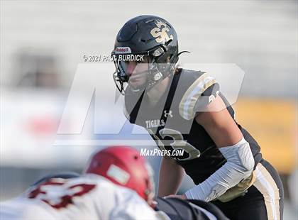 Thumbnail 2 in Southern Columbia Area vs Serra Catholic (PIAA  2A Championship) photogallery.