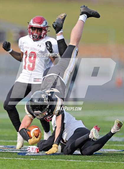 Thumbnail 2 in Southern Columbia Area vs Serra Catholic (PIAA  2A Championship) photogallery.