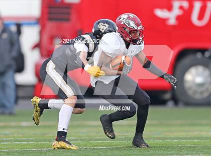 Thumbnail 2 in Southern Columbia Area vs Serra Catholic (PIAA  2A Championship) photogallery.