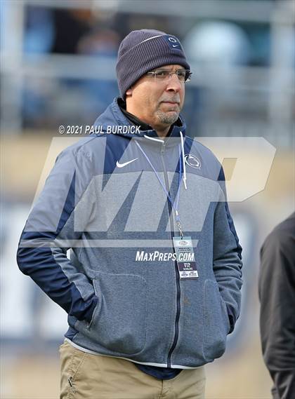 Thumbnail 3 in Southern Columbia Area vs Serra Catholic (PIAA  2A Championship) photogallery.