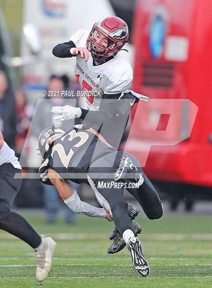 Thumbnail 1 in Southern Columbia Area vs Serra Catholic (PIAA  2A Championship) photogallery.