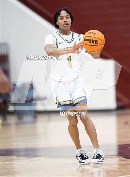 Thumbnail 2 in Southwest vs Southeast Bulloch (Screamin' Demon Invitational) photogallery.