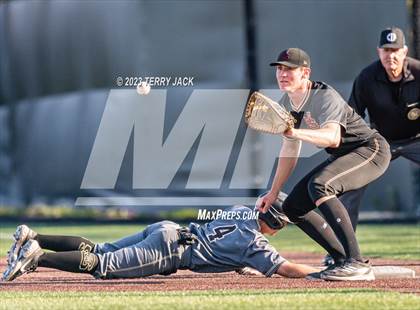 Thumbnail 2 in JSerra Catholic @ Servite photogallery.