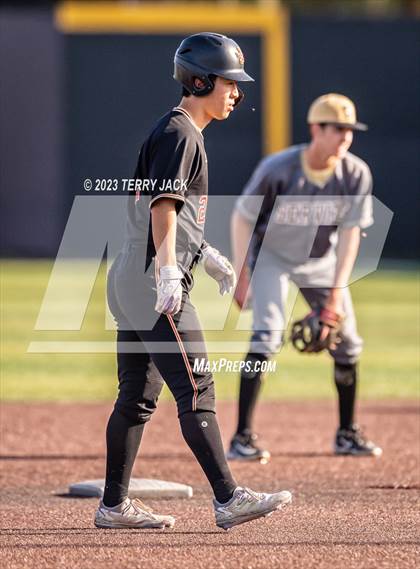 Thumbnail 1 in JSerra Catholic @ Servite photogallery.