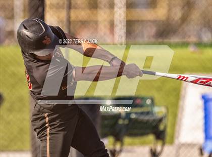 Thumbnail 3 in JSerra Catholic @ Servite photogallery.