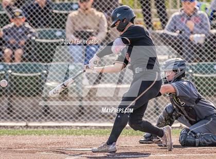 Thumbnail 3 in JSerra Catholic @ Servite photogallery.