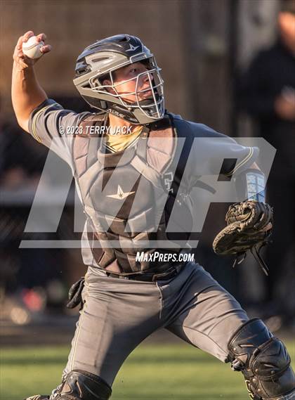 Thumbnail 1 in JSerra Catholic @ Servite photogallery.
