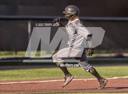 Thumbnail 2 in JSerra Catholic @ Servite photogallery.
