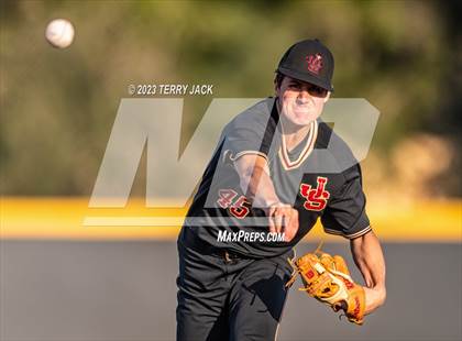 Thumbnail 2 in JSerra Catholic @ Servite photogallery.