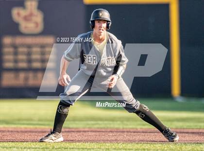 Thumbnail 3 in JSerra Catholic @ Servite photogallery.