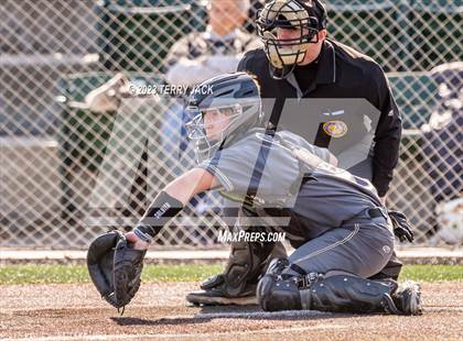 Thumbnail 1 in JSerra Catholic @ Servite photogallery.
