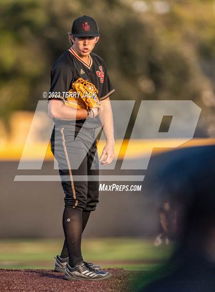 Thumbnail 1 in JSerra Catholic @ Servite photogallery.