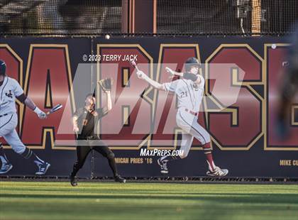 Thumbnail 3 in JSerra Catholic @ Servite photogallery.