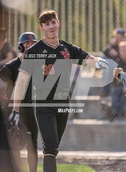 Thumbnail 1 in JSerra Catholic @ Servite photogallery.