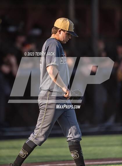 Thumbnail 1 in JSerra Catholic @ Servite photogallery.