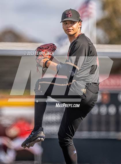 Thumbnail 1 in JSerra Catholic @ Servite photogallery.