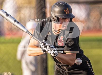 Thumbnail 3 in JSerra Catholic @ Servite photogallery.