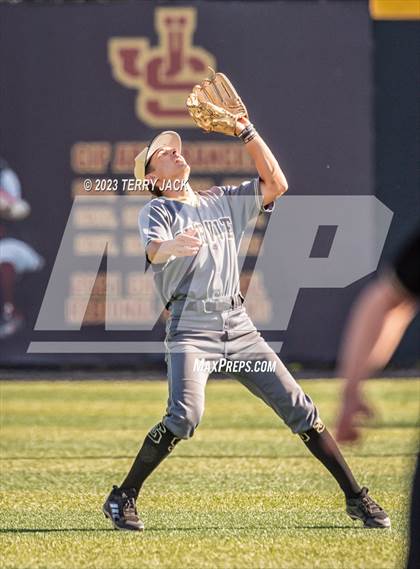 Thumbnail 1 in JSerra Catholic @ Servite photogallery.
